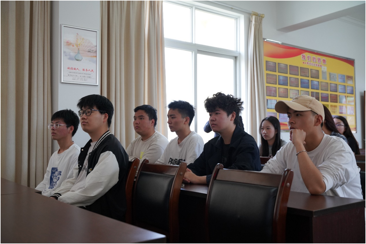 屏幕截图 2024-03-25 221955.png