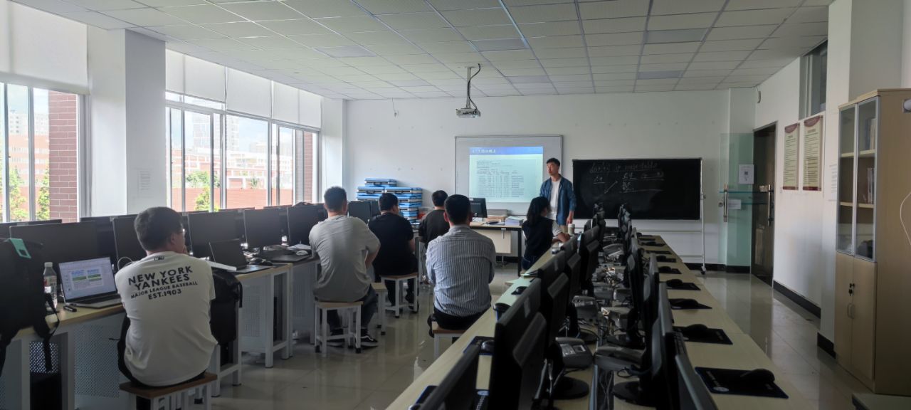 3.jpg 【教研活动】软件工程教研室活动聚焦教学质量提升、安排论文指导与就业工作 第 2 张