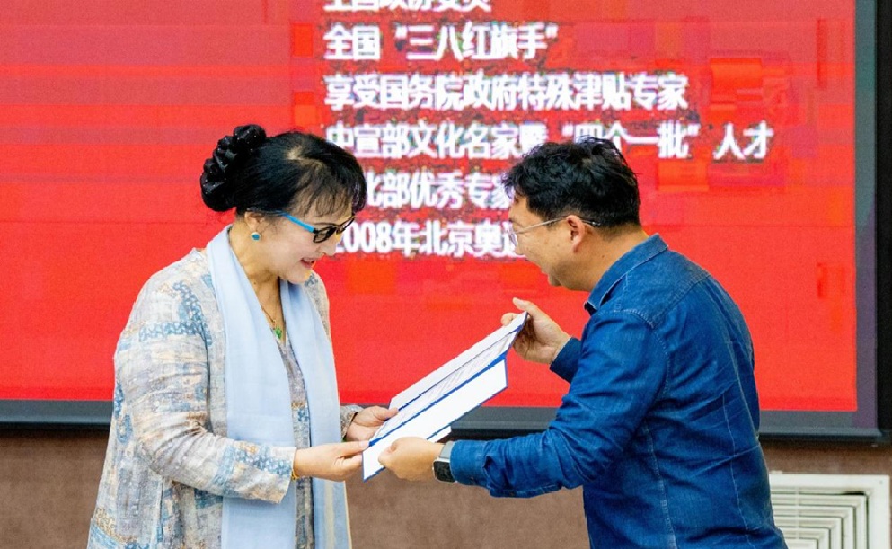 无标题2.jpg 无标题2.jpg