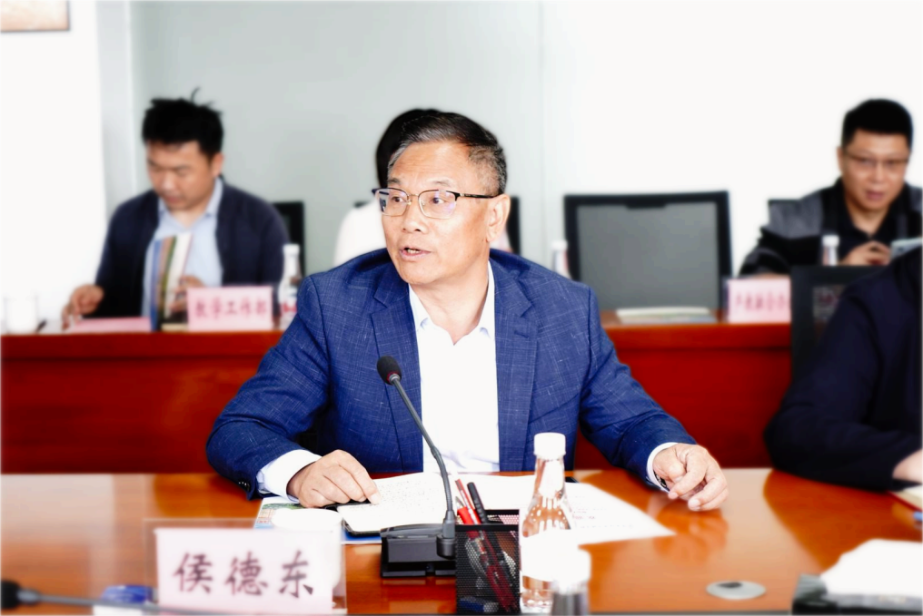 呈贡区委与云南经济管理学院共筑斗南国际花卉产业学院新未来 第 2 张 呈贡区委与云南经济管理学院共筑斗南国际花卉产业学院新未来 第 2 张
