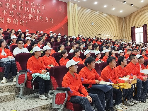 筑梦医药新时代，培育卓越接班人 ——云南经济管理学院医学院2025级药学、中药学专业新生入学教育专业宣讲会成功举行 第 1 张